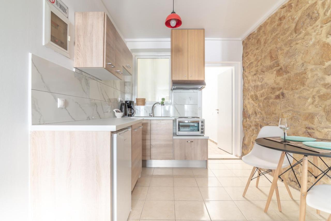 1 Bedroom Apartment Opposite Medical Center Heraklion Exteriör bild