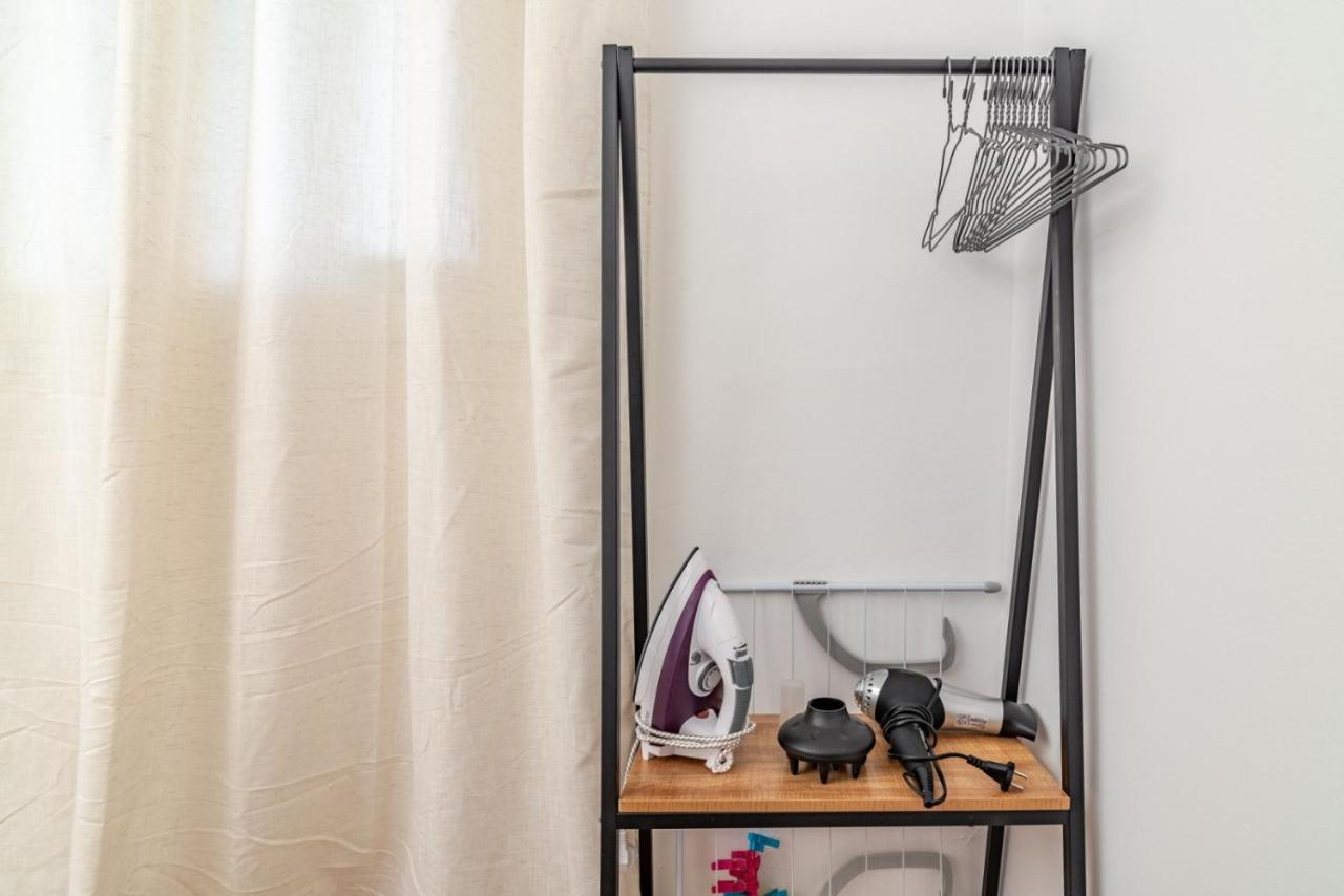 1 Bedroom Apartment Opposite Medical Center Heraklion Exteriör bild