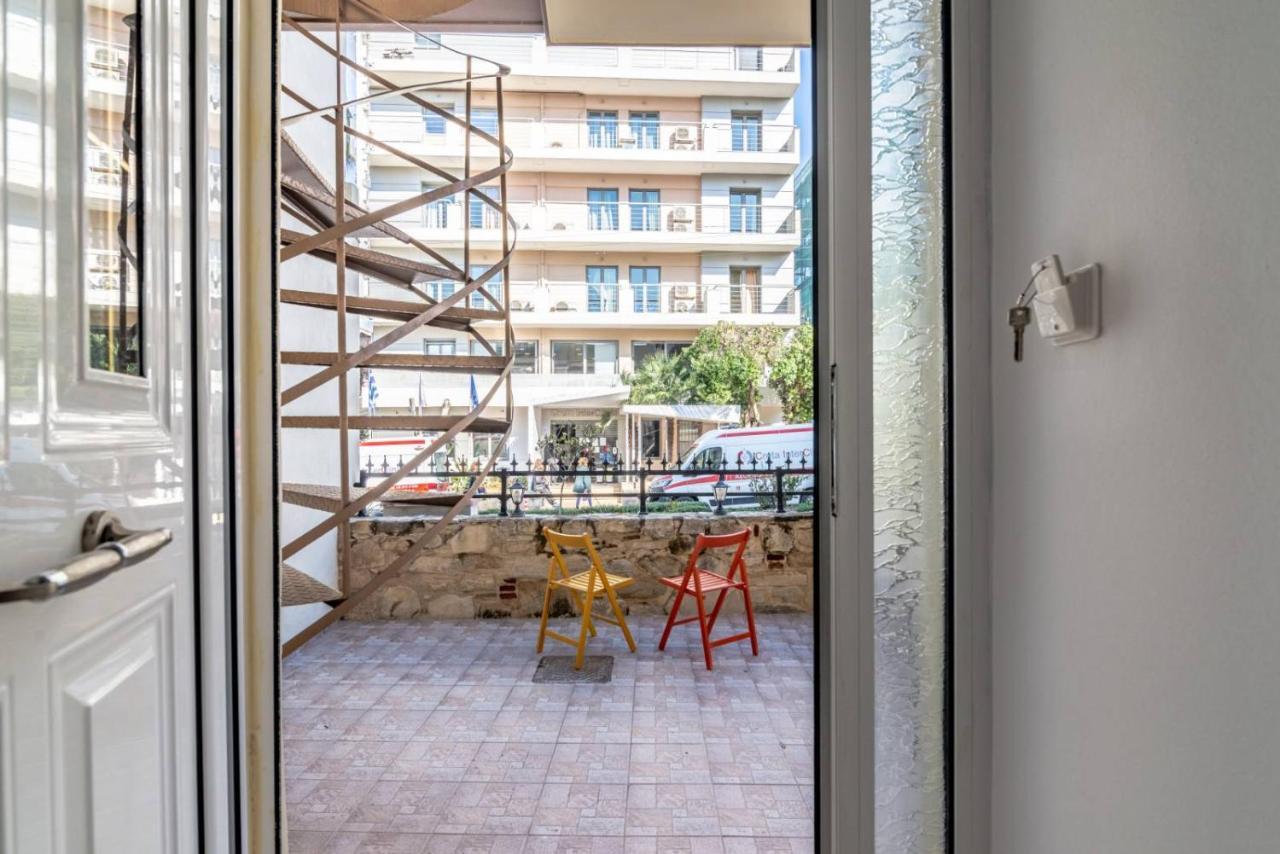 1 Bedroom Apartment Opposite Medical Center Heraklion Exteriör bild